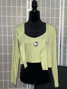 Hello Kitty by Sanrio Size M Green Ribbed 2-Piece Cardigan and Cami Set